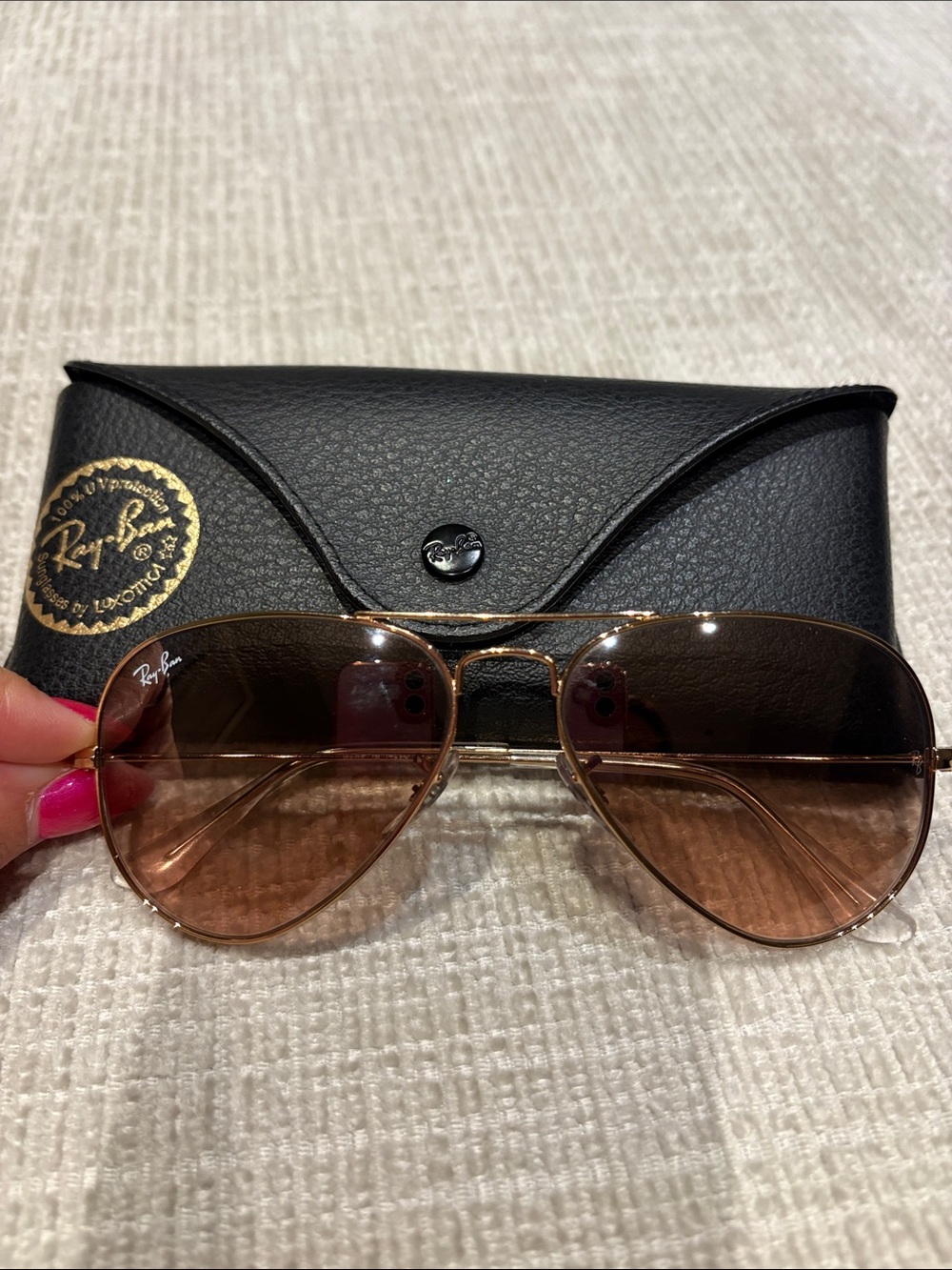 Ray-Ban Women's Aviator Sunglasses Gold Frame with Brown Gradient Lenses